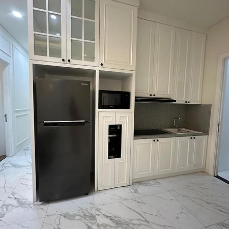 Super Penthouse Stmoritz Apartment, Lippomall Puri Indah Jacarta Exterior foto