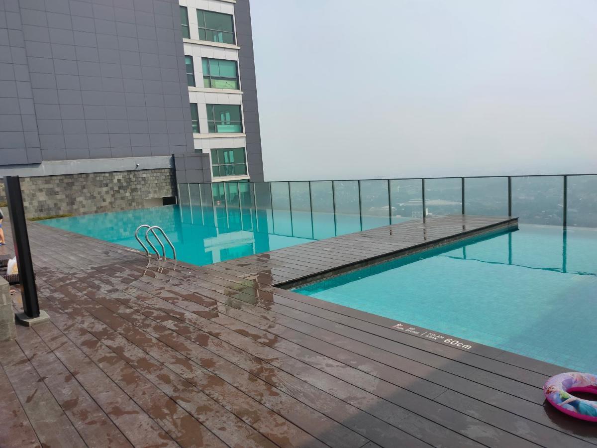 Super Penthouse Stmoritz Apartment, Lippomall Puri Indah Jacarta Exterior foto